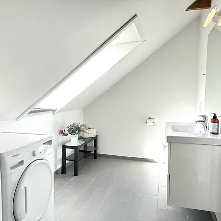 Aday - 4 Bedrooms Penthouse In Langholt Apartment Vodskov