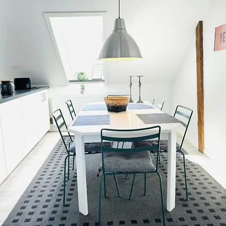 Apartment Aday - 4 Bedrooms Penthouse In Langholt