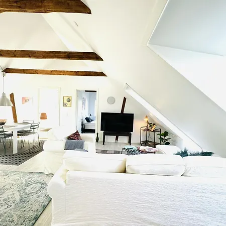 Aday - 4 Bedrooms Penthouse In Langholt Appartement