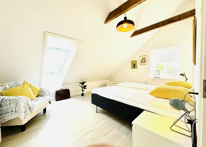 Aday - 4 Bedrooms Penthouse In Langholt Daire
