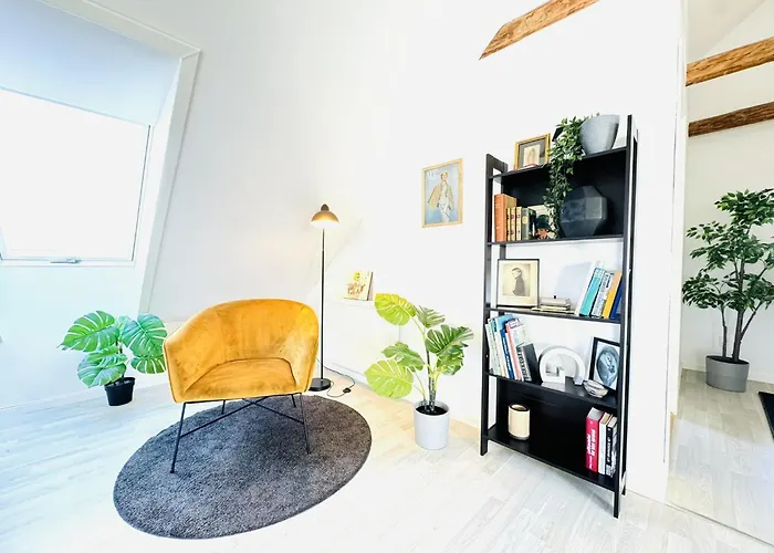 Aday - 4 Bedrooms Penthouse In Langholt *